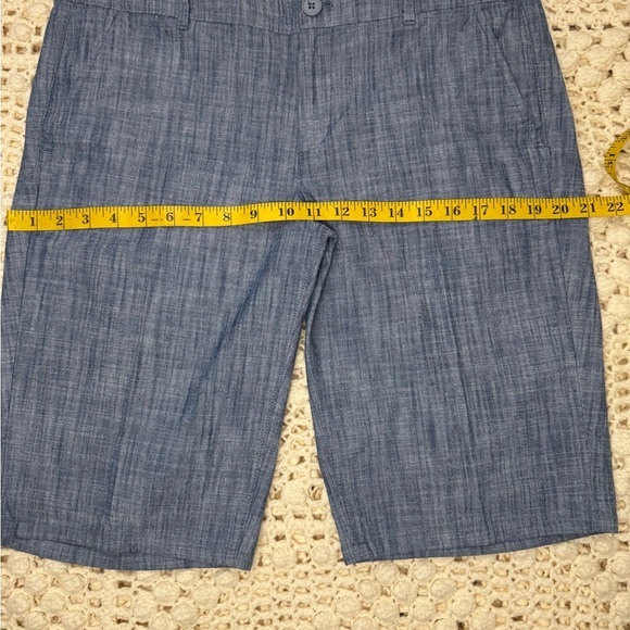 LOFT Blue Women’s Shorts - Picture 5 of 12